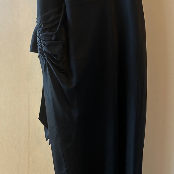Size 6 Cinq a Sept Marian Gown - Picture 5 of 5